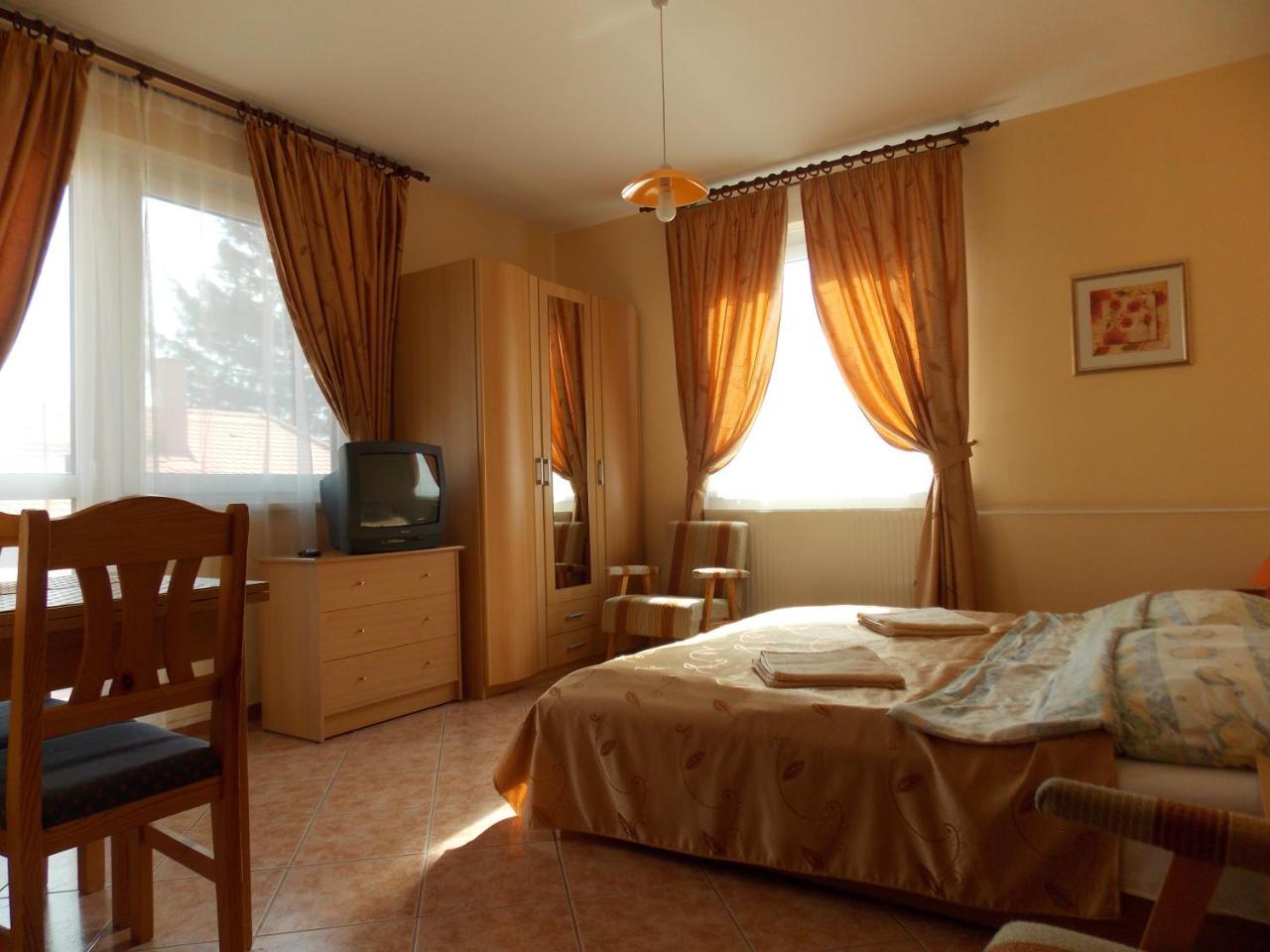 Heviz Therme Apartmenthaus المظهر الخارجي الصورة