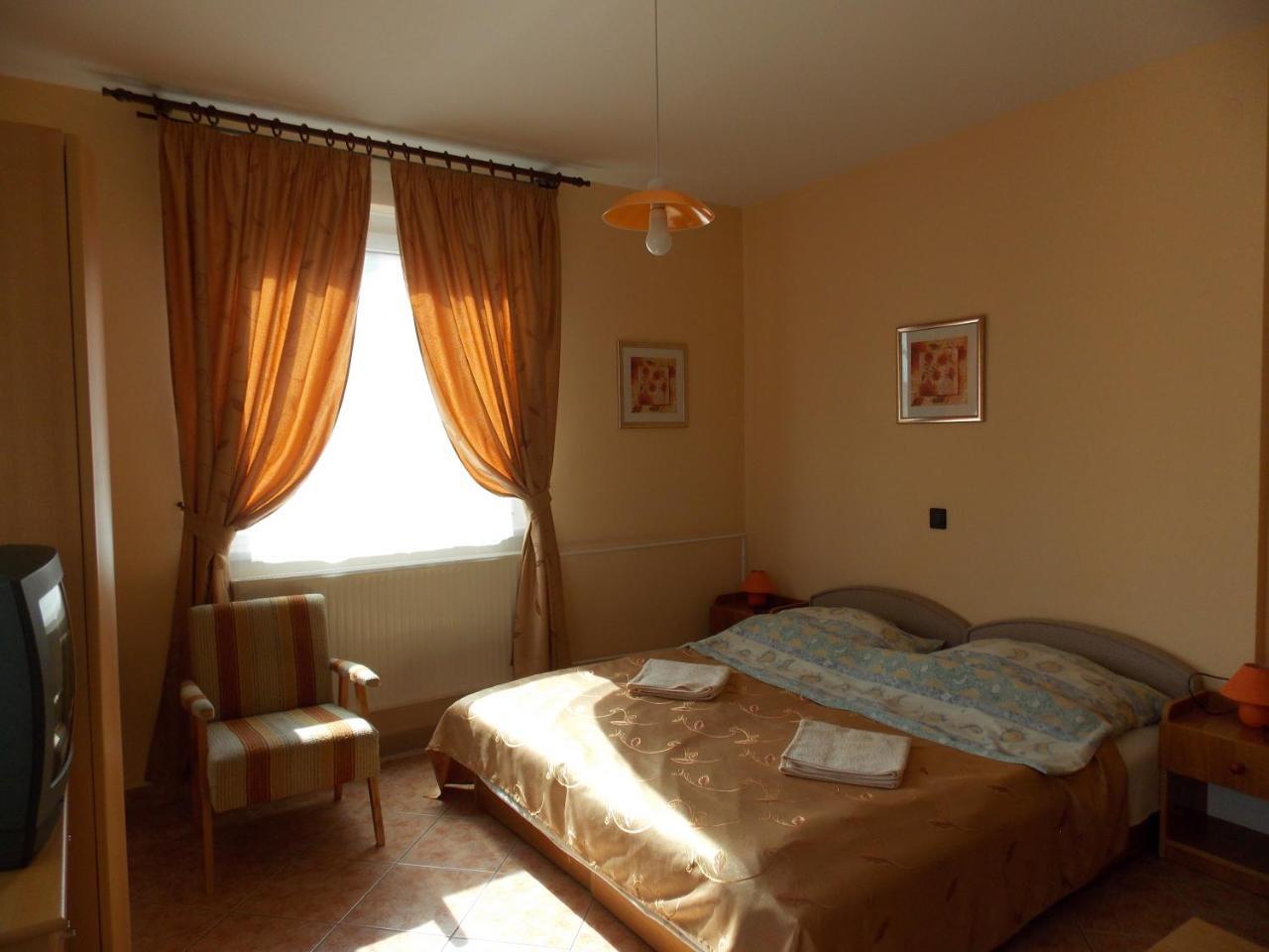Heviz Therme Apartmenthaus المظهر الخارجي الصورة
